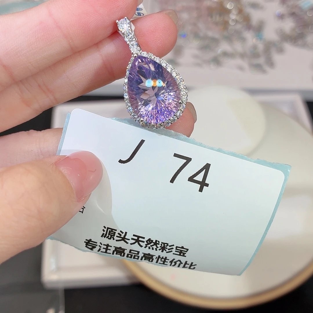 银S925镶嵌颈饰水晶