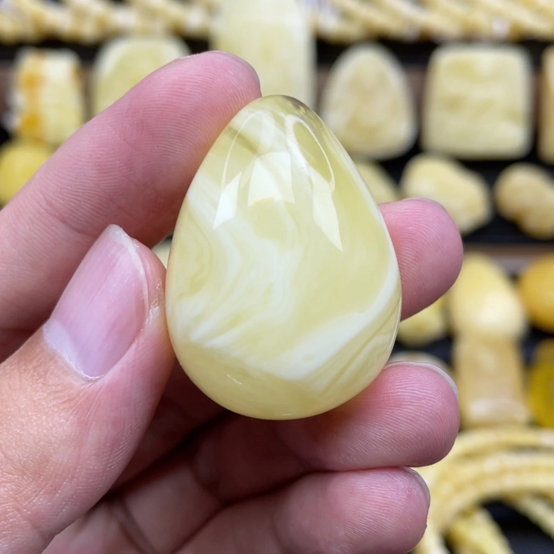 裸石琥珀未镶嵌琥珀蜜蜡