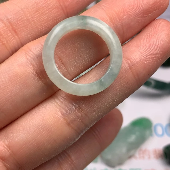 l***6定制翡翠未镶嵌翡翠