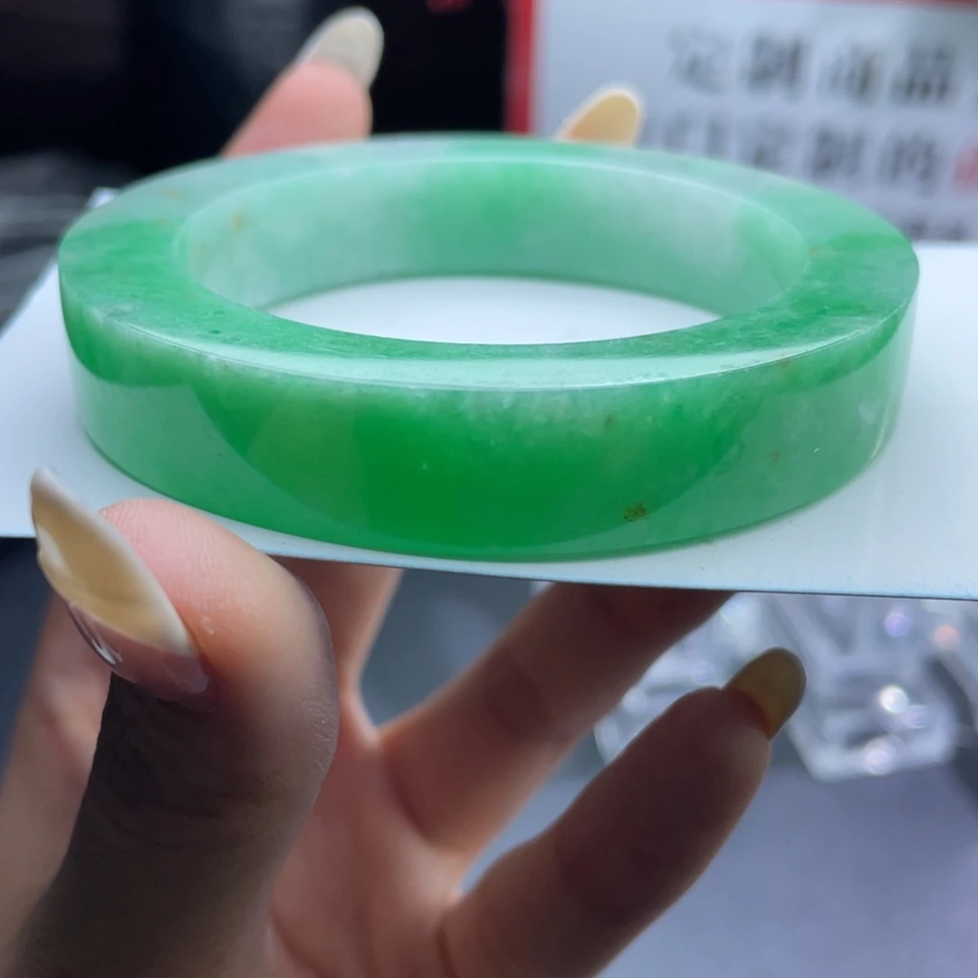 定制翡翠未镶嵌定金链接