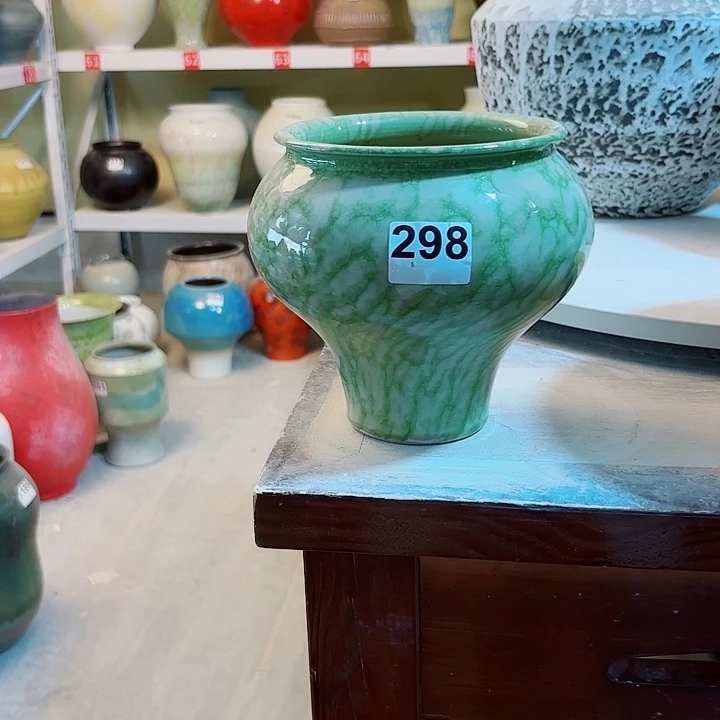 高18口13。摆件。298