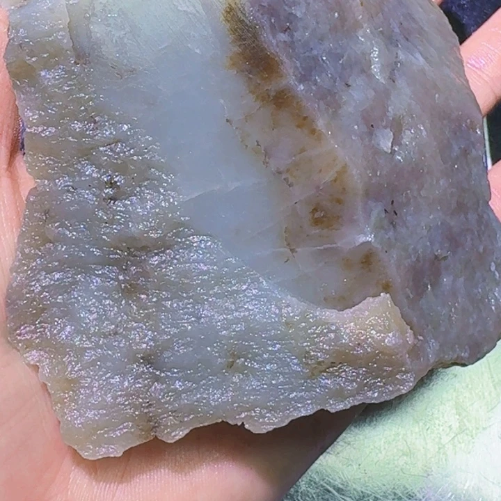 未镶嵌和田玉（糖玉）珠宝半成品