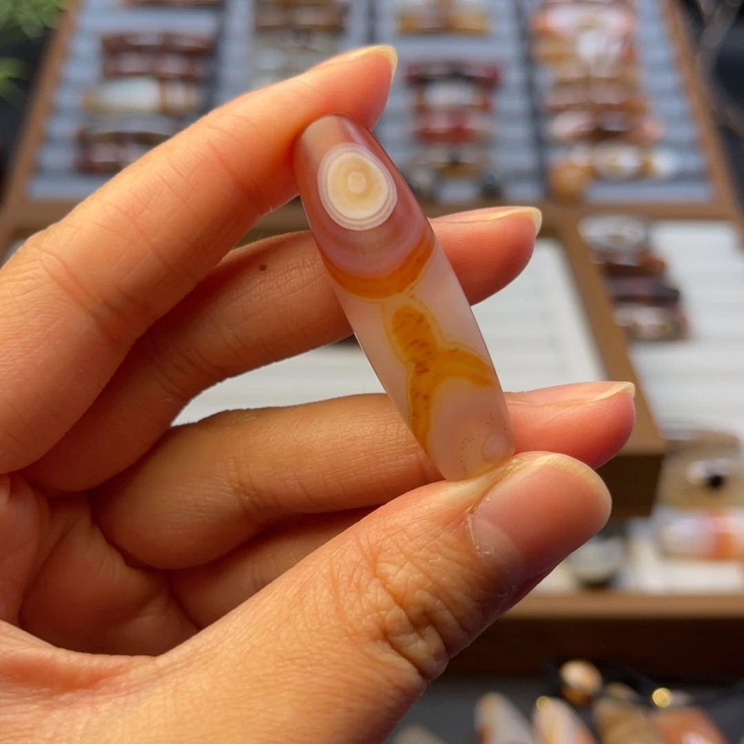 修***罗玛瑙/玉髓未镶嵌颈饰