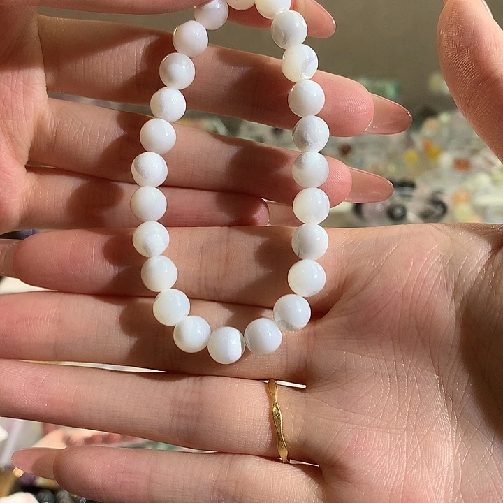 水晶手串未镶嵌银丝贝