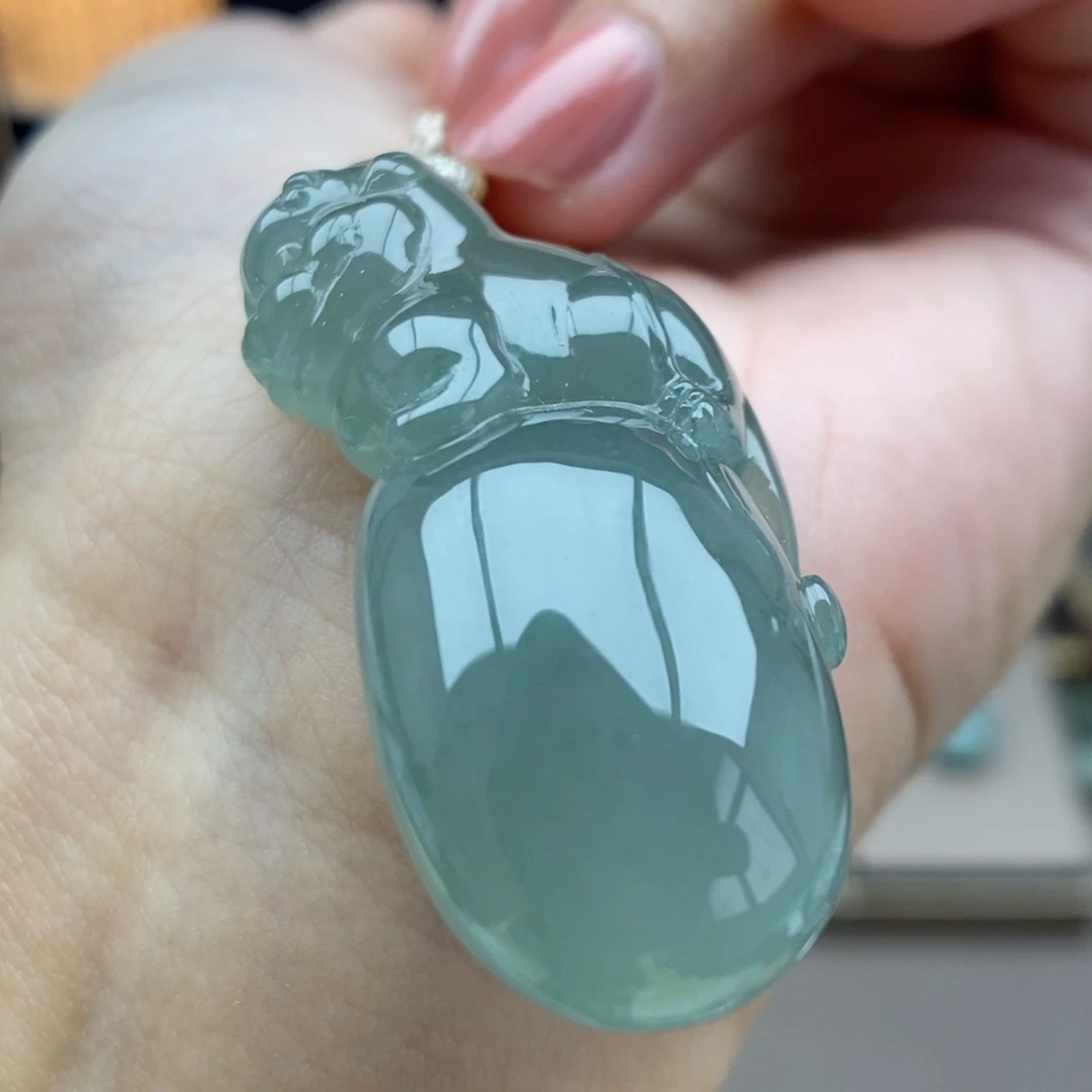 翡翠未镶嵌颈饰吊坠18