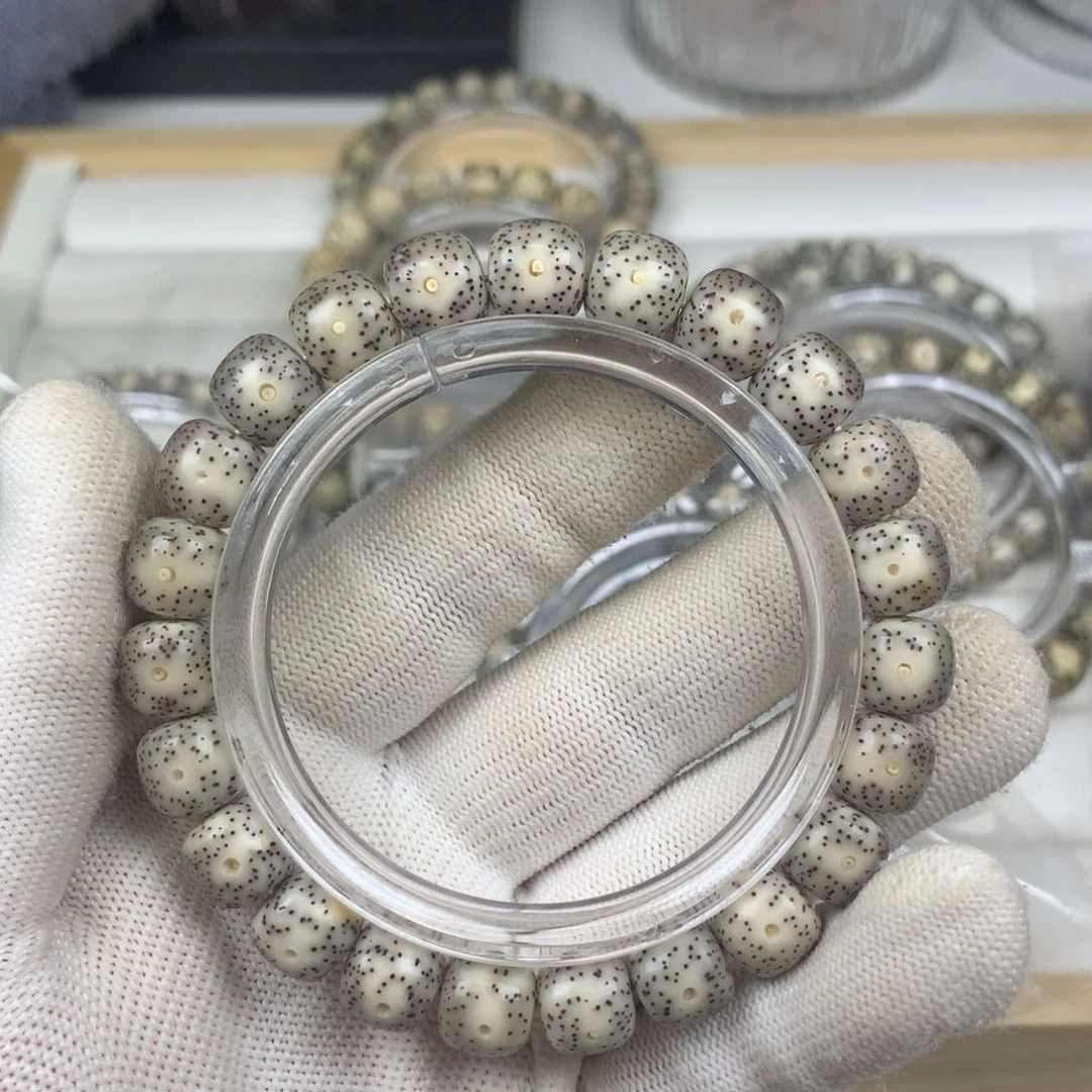 星月菩提手串18号牛毛星灰冰10×9