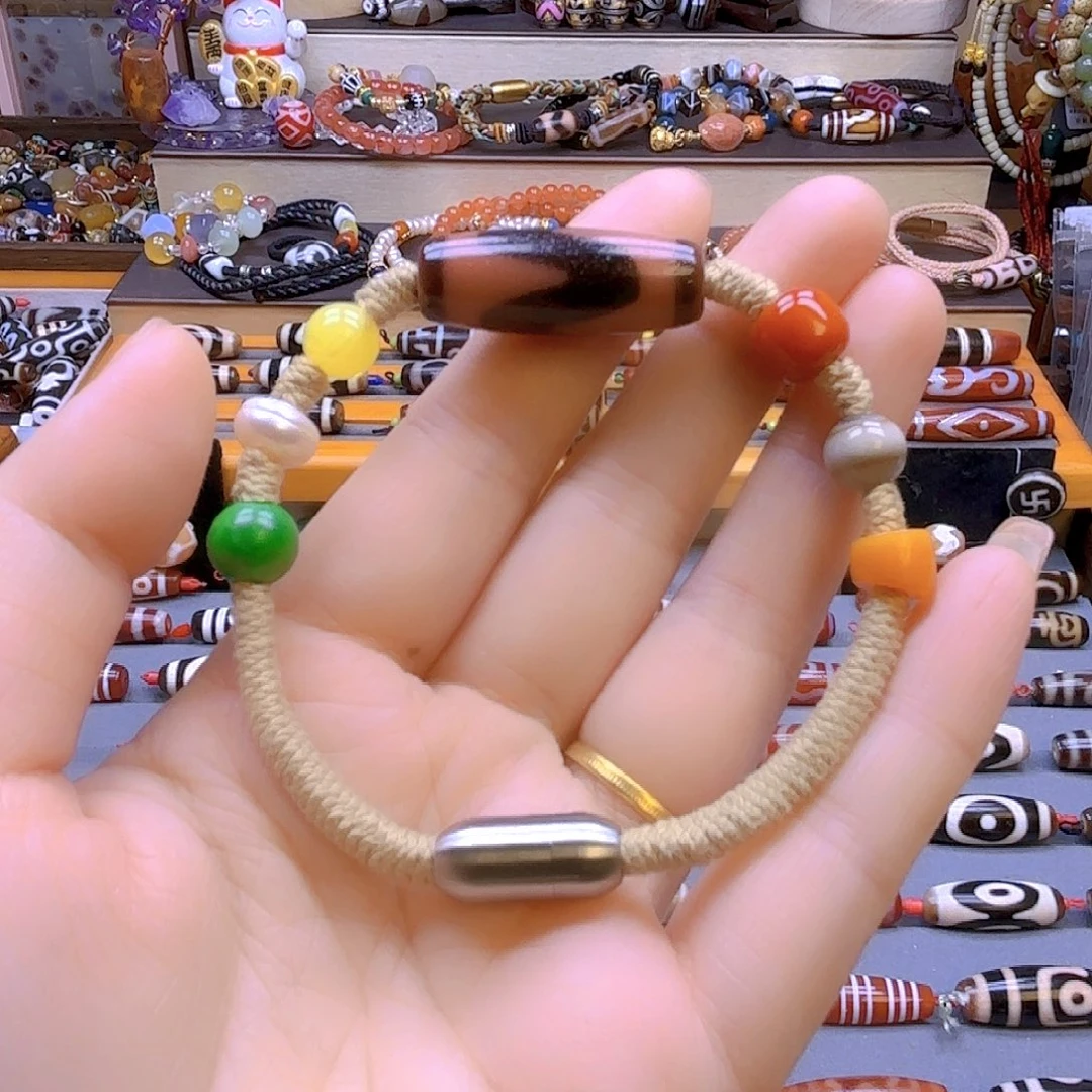 武***）玛瑙/玉髓未镶嵌颈饰