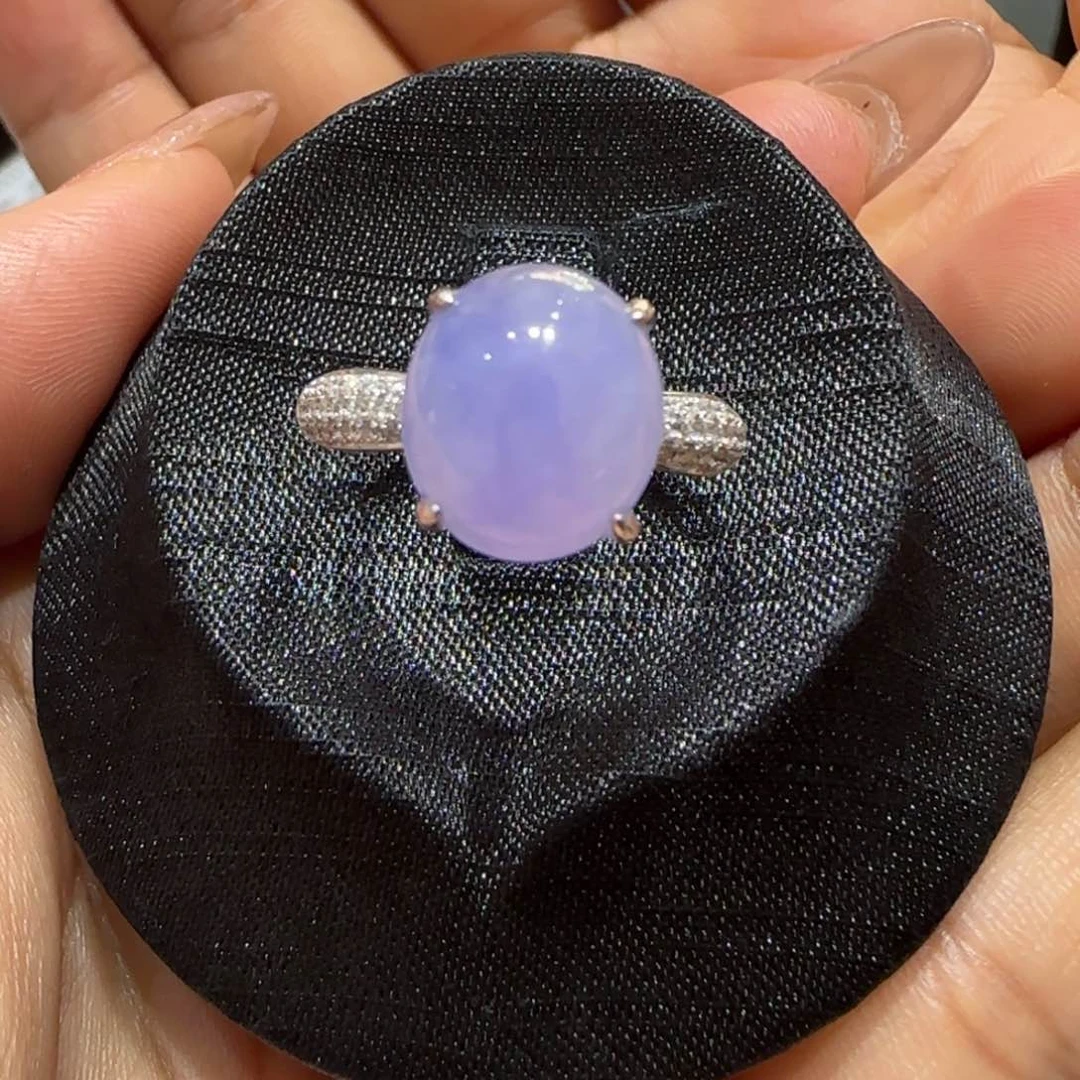 翡翠戒指18K金镶嵌L蛋面