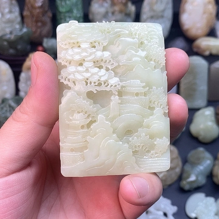 和田玉颈饰未镶嵌潇*哥