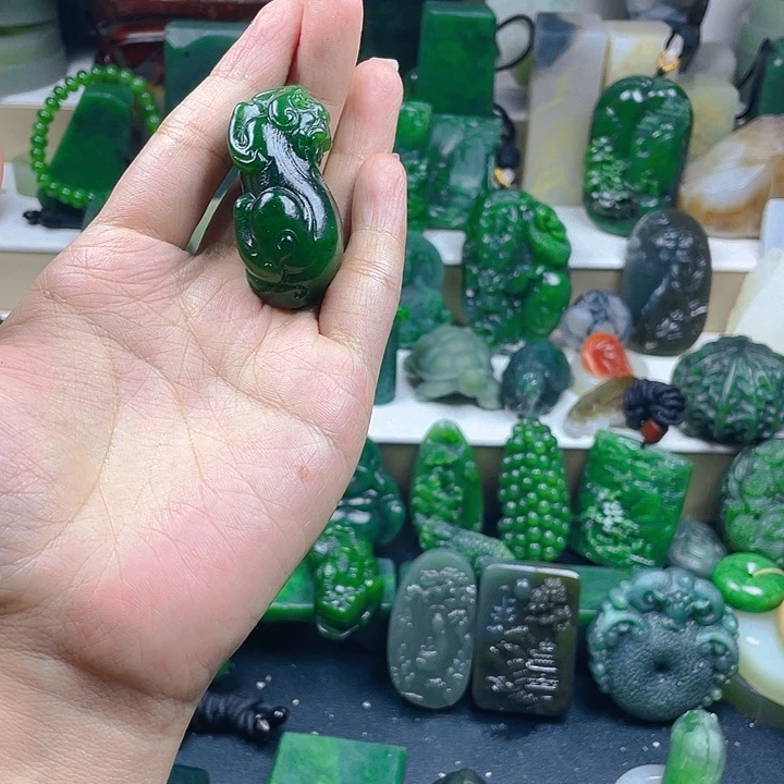 善***缘未镶嵌和田玉珠宝半成品