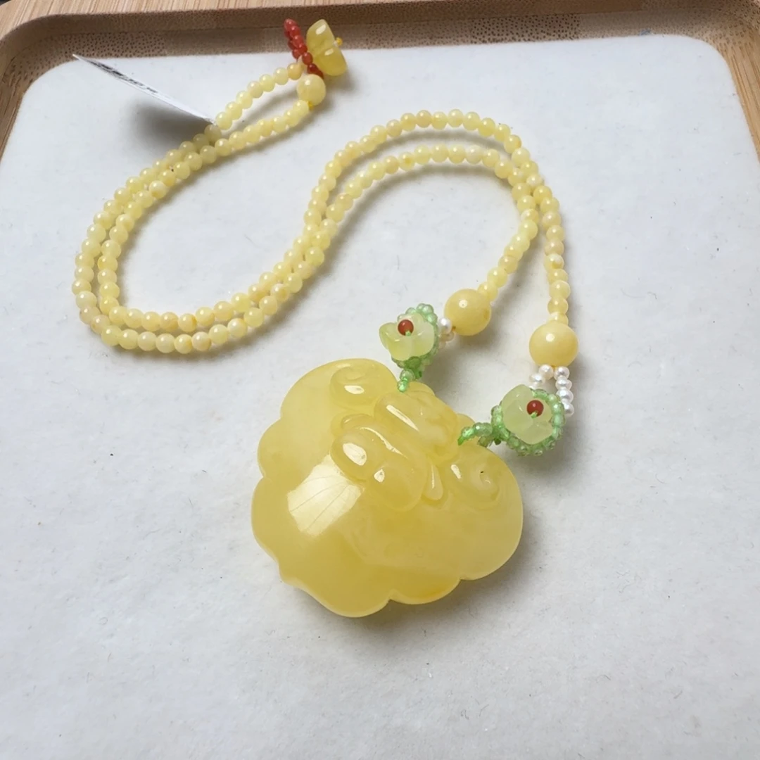 蜜蜡吊坠(赠链)未镶嵌