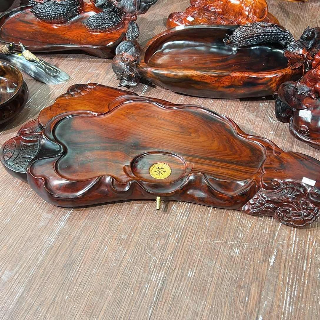 木路****的大红酸枝茶盘