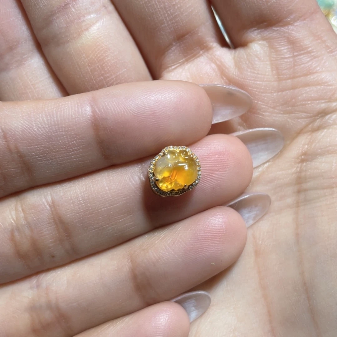 【闪购商品】翡翠吊坠(不含链)18K金镶嵌悠***山