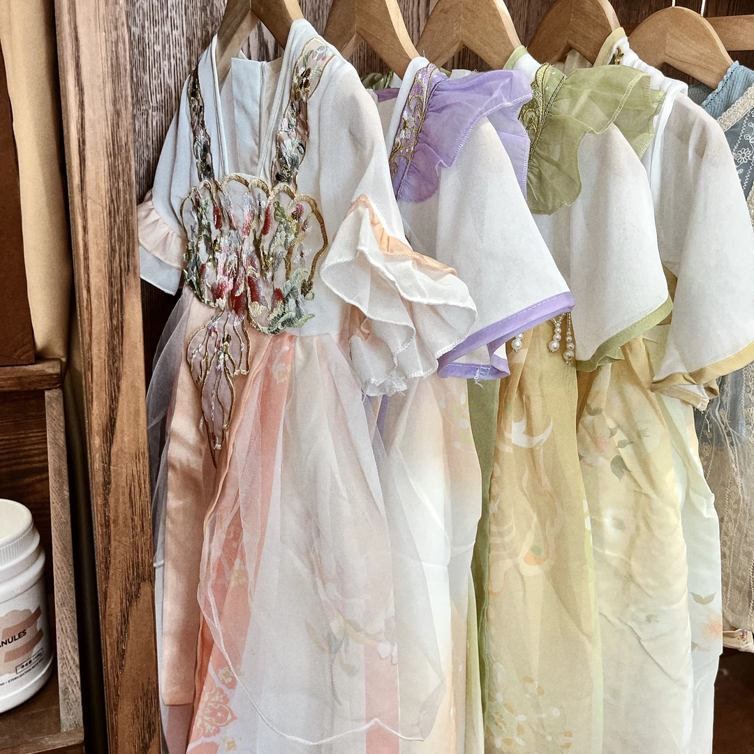 儿童很好看夏款连衣裙