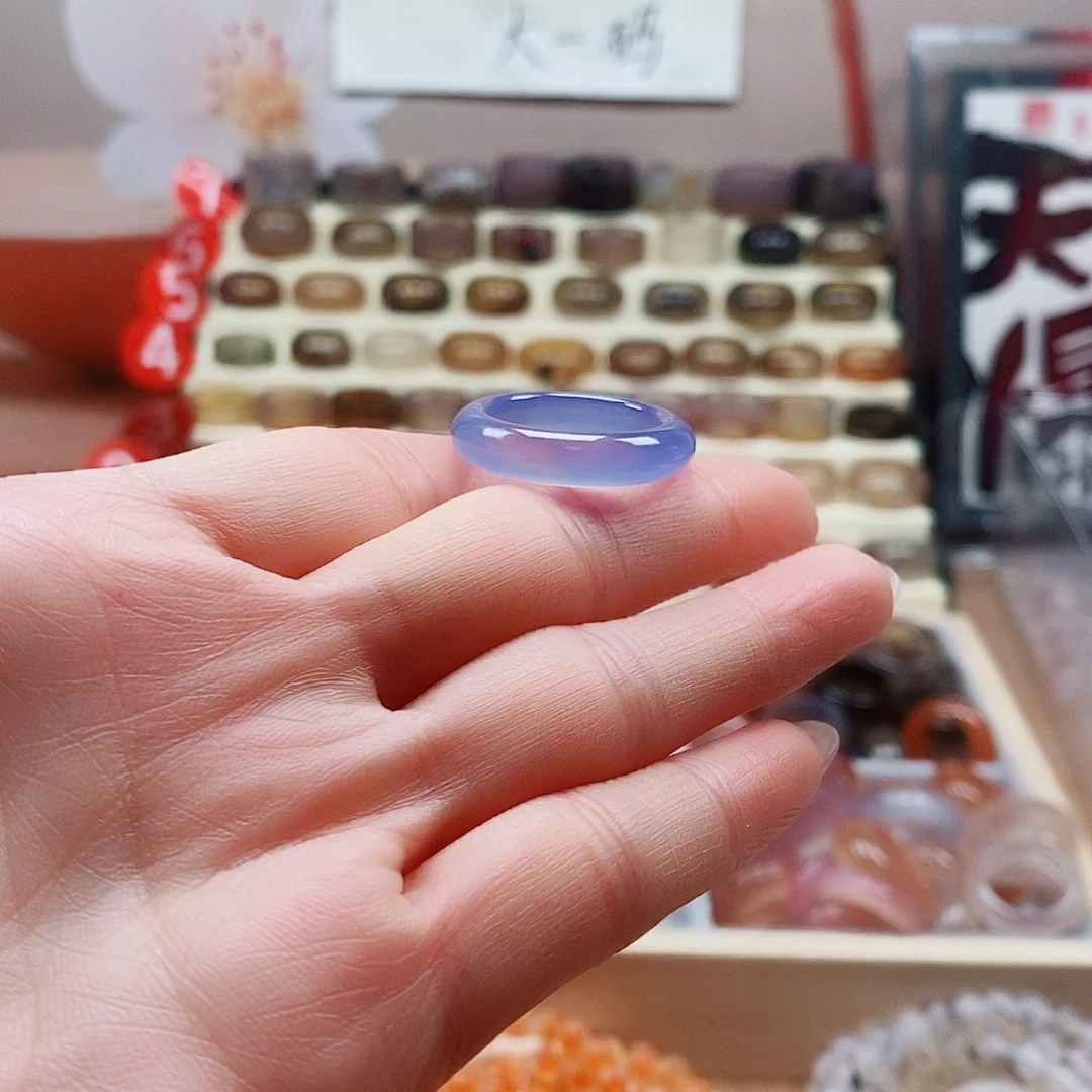 乖***d玛瑙/玉髓戒指未镶嵌