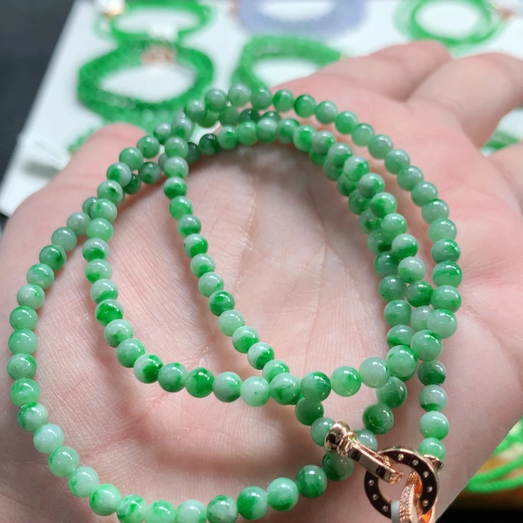 翡翠未镶嵌手链翡翠