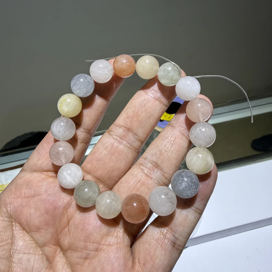 12mm顺丝彩兔毛水晶手串