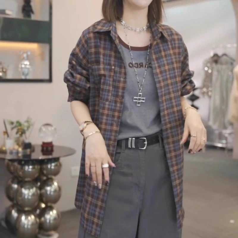韩版复古格子长袖衬衫女秋季新款胖MM大码女装宽松显瘦中长款上衣