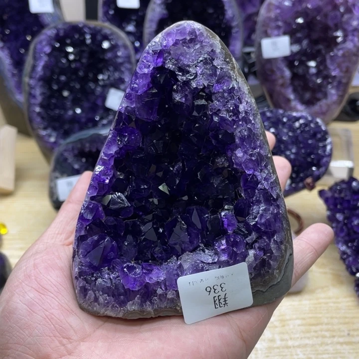 未镶嵌大型摆件（非配饰）紫晶