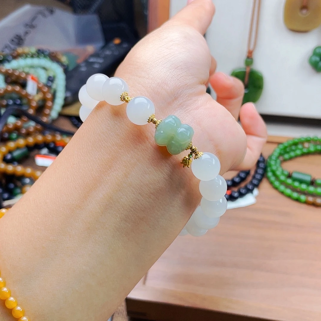 未镶嵌手链和田玉