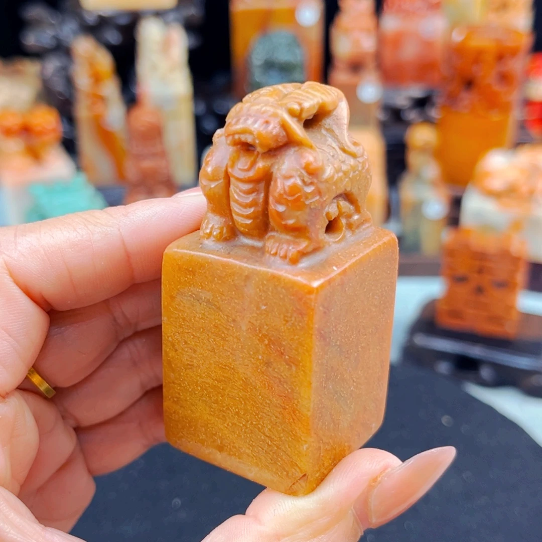 与***行寿山石捡漏瑕疵品