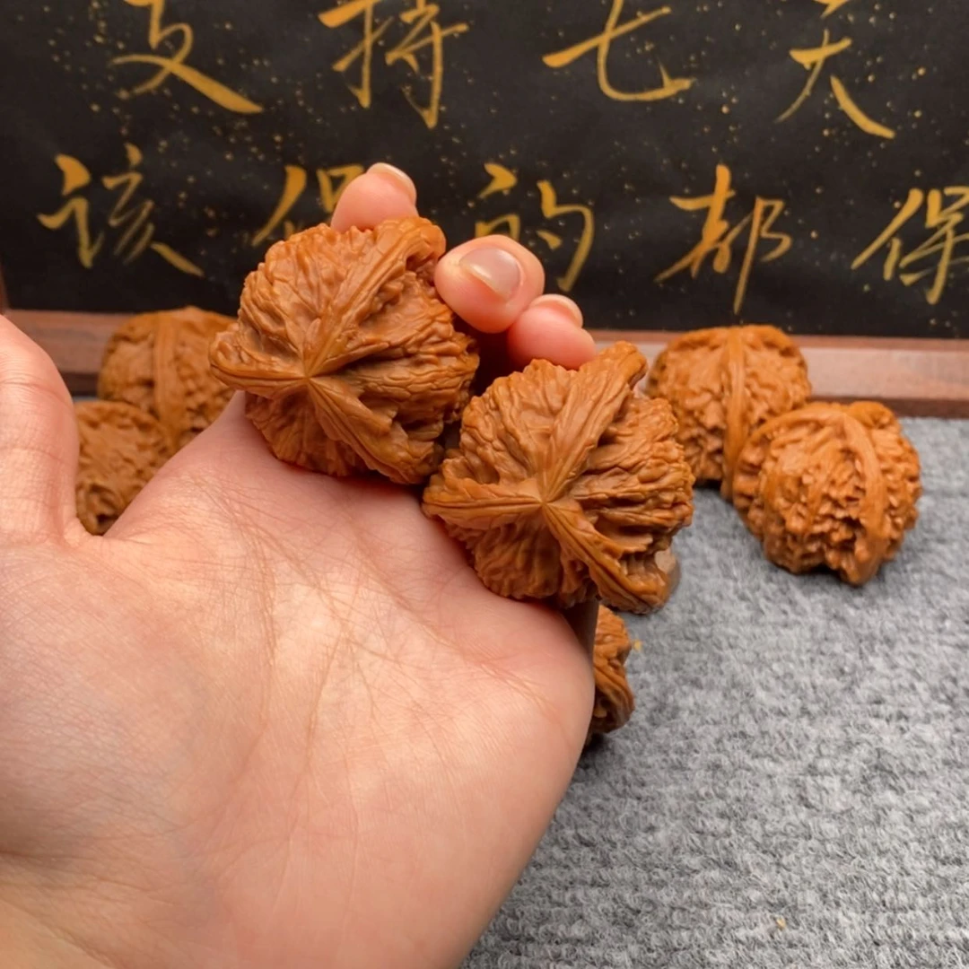 【闪购商品】吊坠文玩核桃蒲*圣