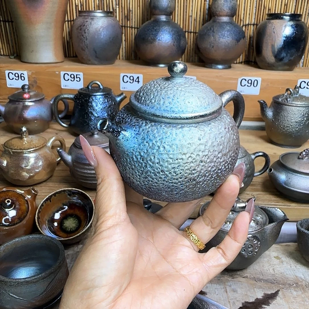 壶享*由建水紫陶柴烧壶