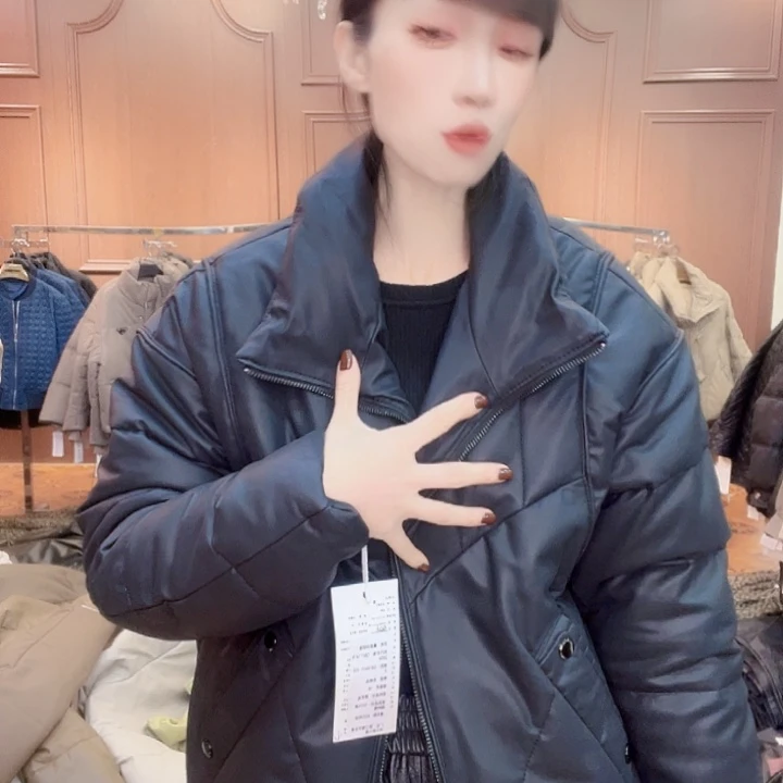 115……125斤皮羽绒服乌