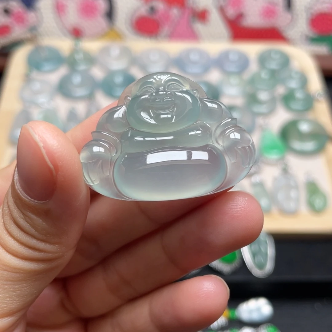 颈饰未镶嵌翡翠佛公