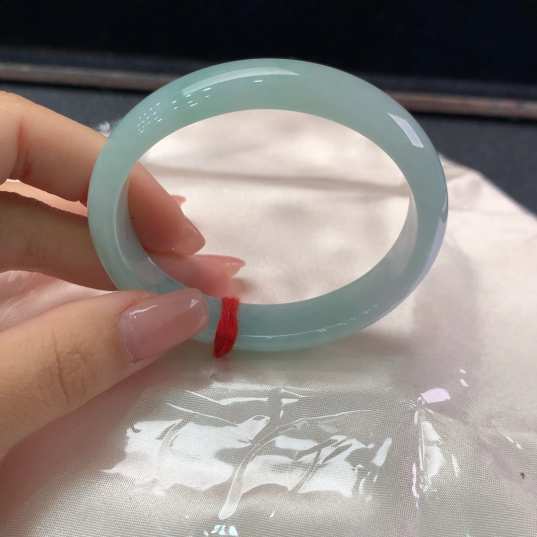 翡翠未镶嵌手镯缅甸A货翡翠 种水绿贵妃55 56