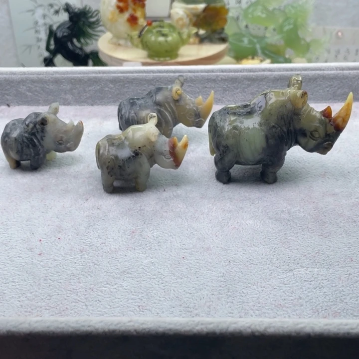 温***。蛇纹石玉未镶嵌四大名玉手把