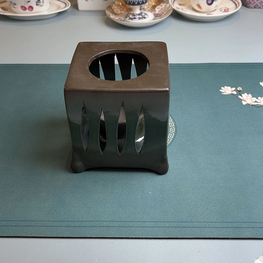 盖碗我不在这里吃饭的人太吵