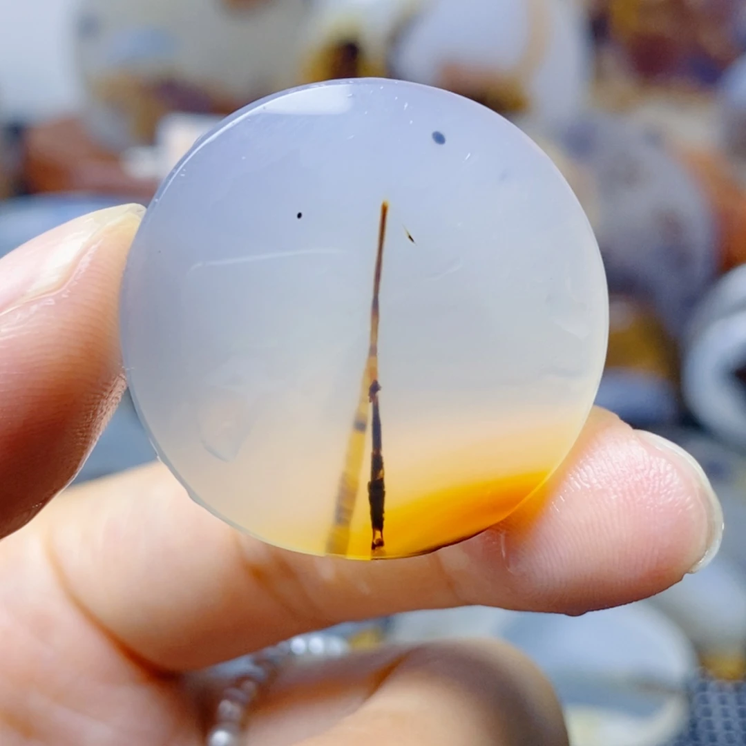 玛瑙/玉髓未镶嵌珠宝奇石