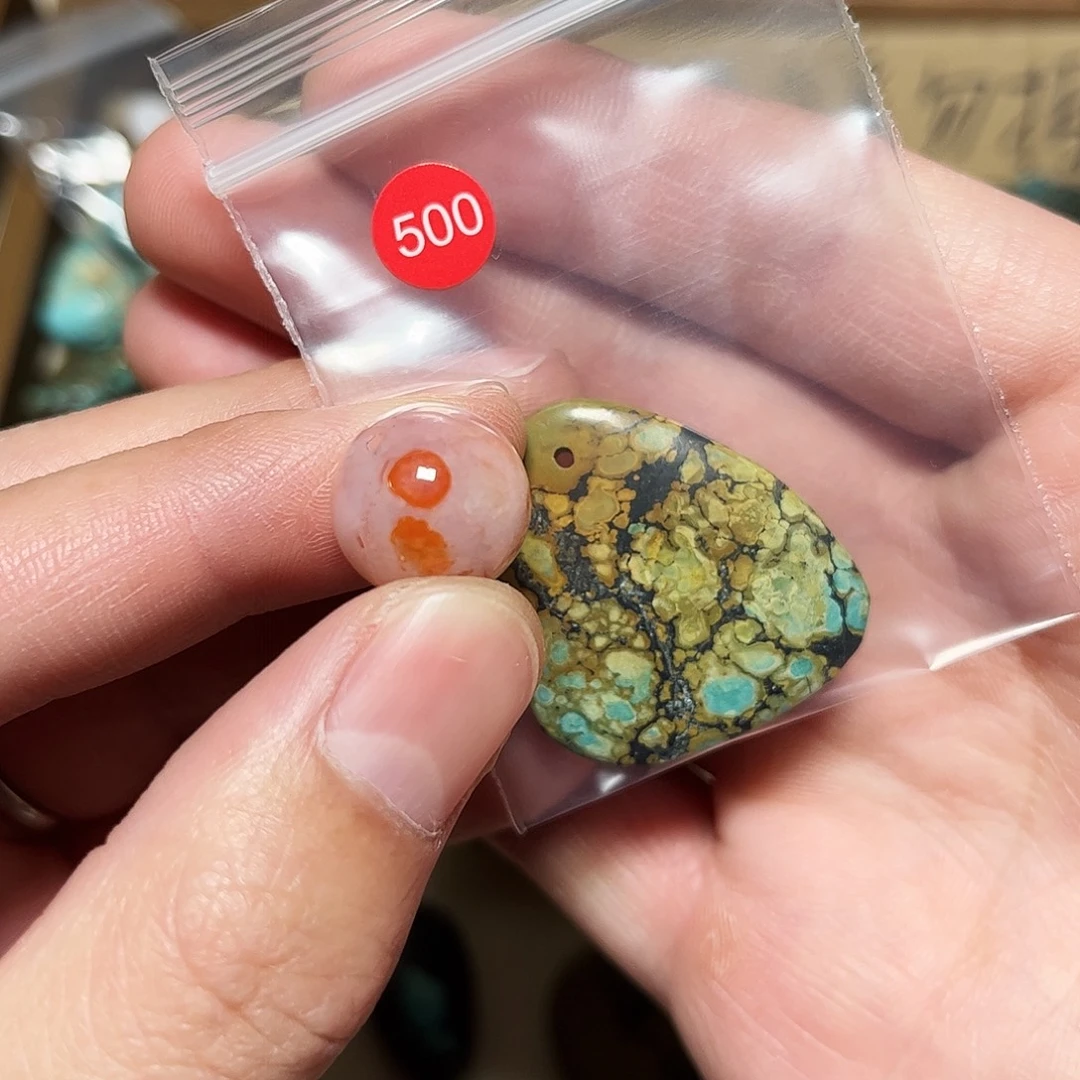 淡***香南红玛瑙未镶嵌珠宝奇石