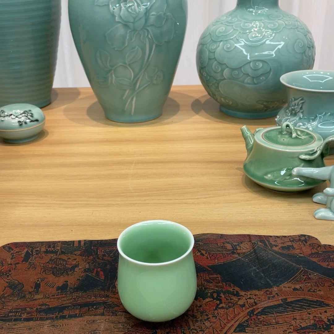 微瑕特价青瓷青瓷