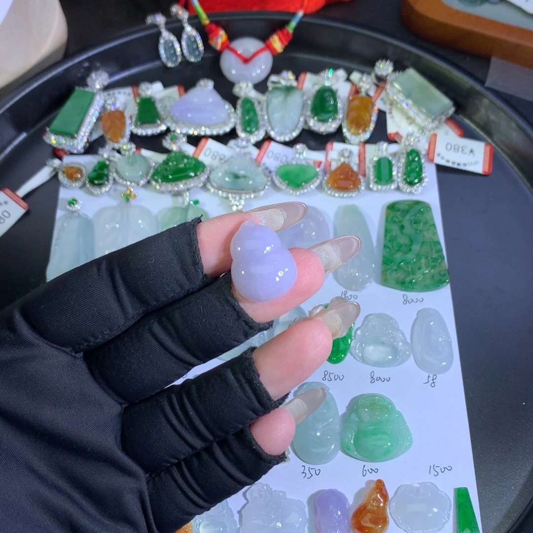 翡翠未镶嵌吊坠(不含链)紫葫芦