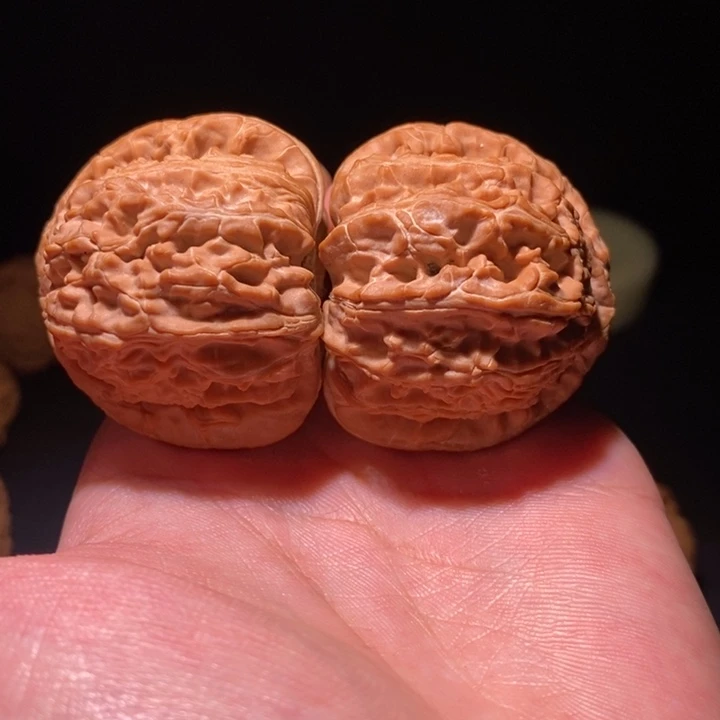 文玩核桃吊坠全品43白狮子