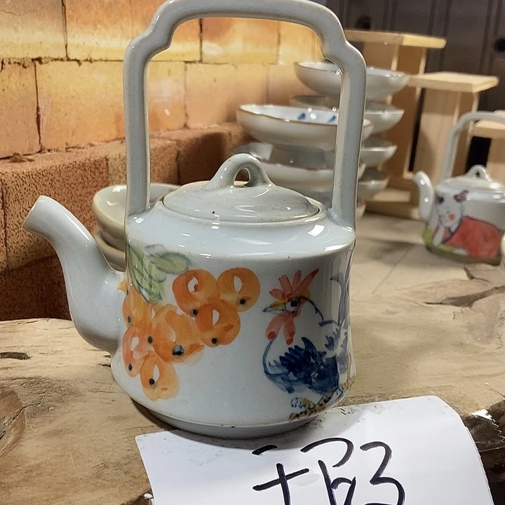 微瑕 景德镇手绘高温釉下彩