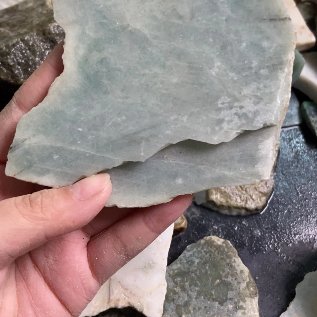 翡翠未镶嵌颈饰天然翡翠