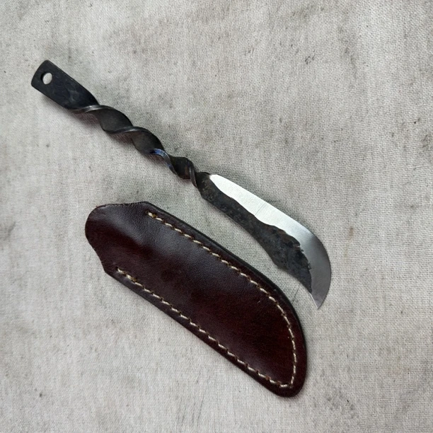 M18 龙泉昊天宝贝剑迷你牛尾刀D2钢未开刃