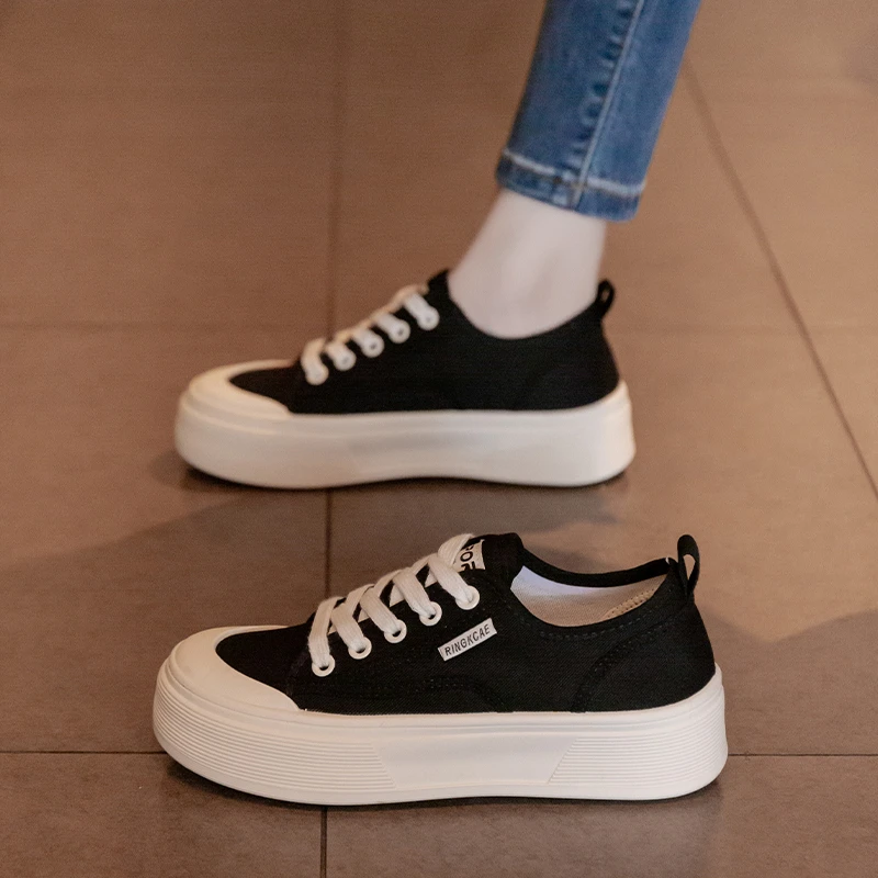 品牌断码超火厚底小白鞋女2025年夏季新款透气百搭薄款帆布鞋休闲