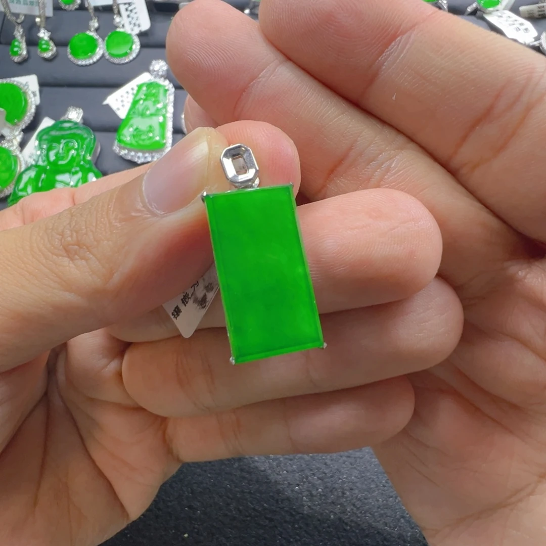 翡翠银S925镶嵌颈饰