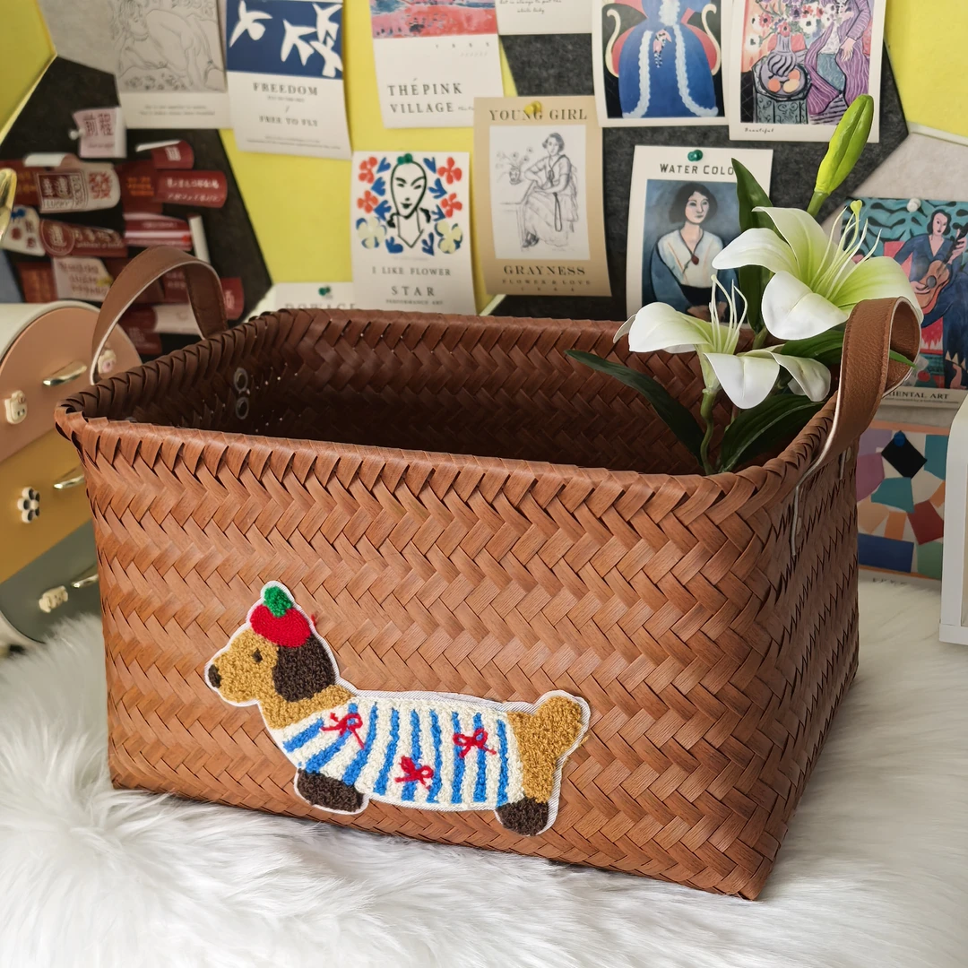 【拍一发二】复古条纹腊肠狗PU仿藤收纳筐野餐篮脏衣篓学生收纳箱