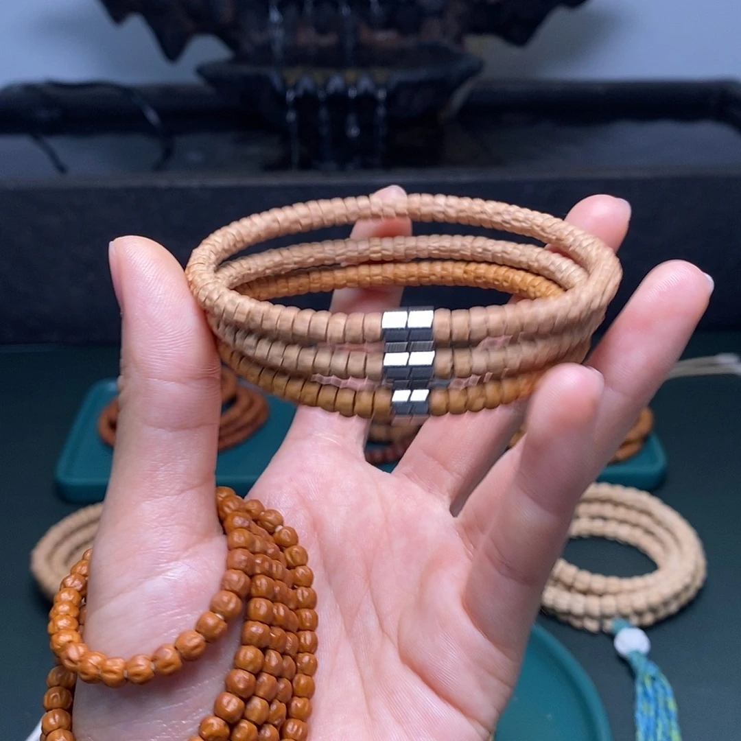 柏香籽/百香籽吊坠68.8