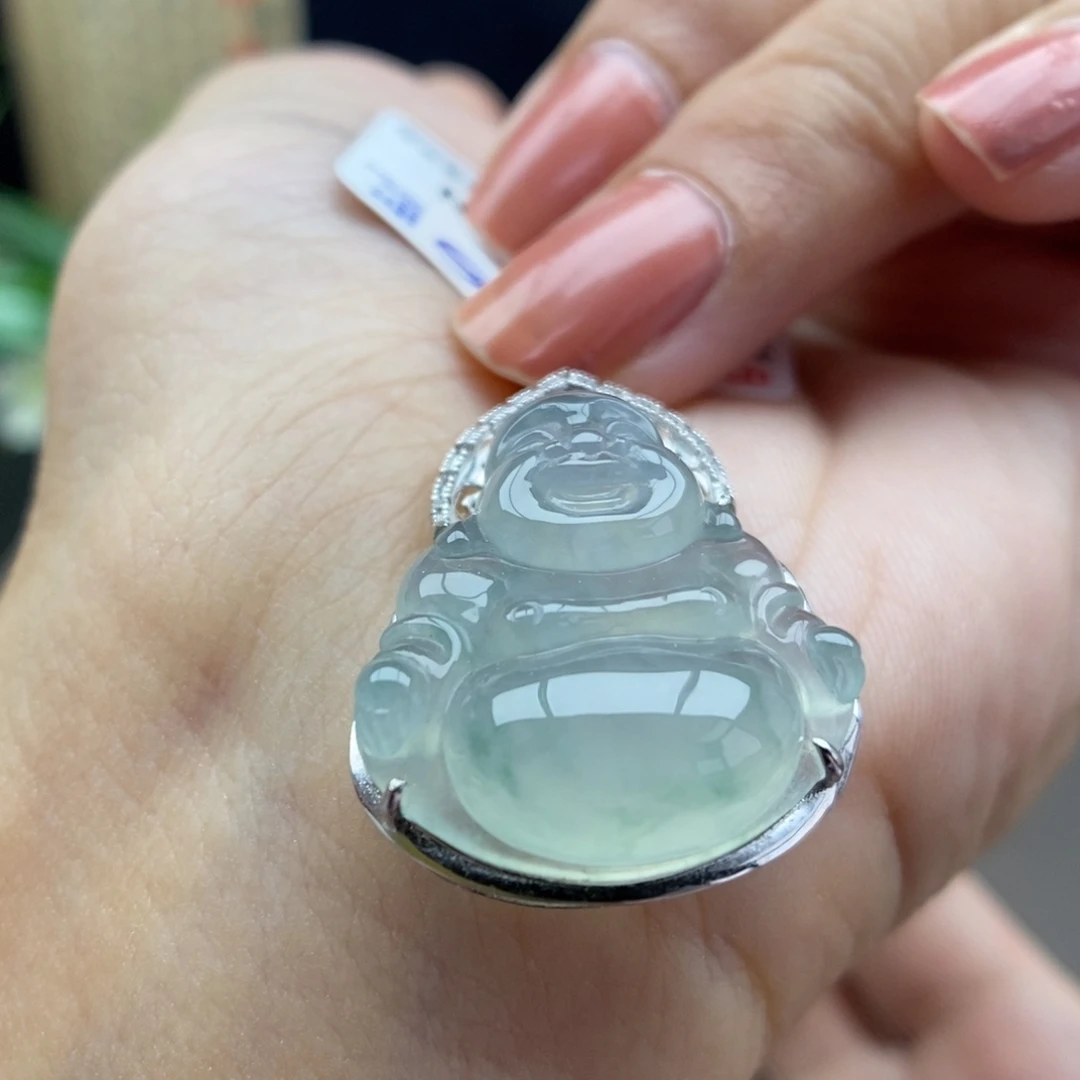 翡翠18K金镶嵌颈饰吊坠71