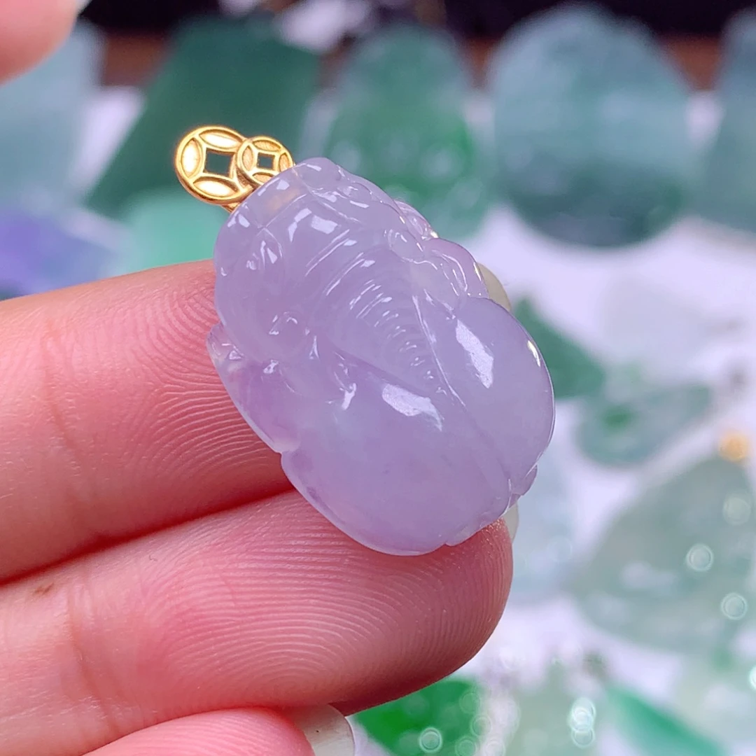 颈饰18K金镶嵌翡翠翡翠