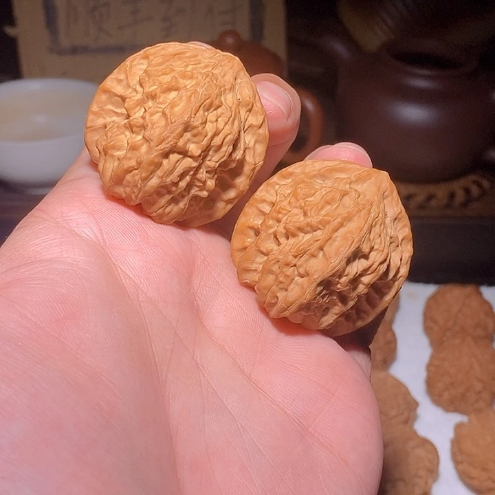 文玩核桃手把件火焰