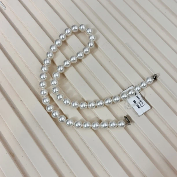 澳白满串8-9mm稀有点位 锻绸极强光