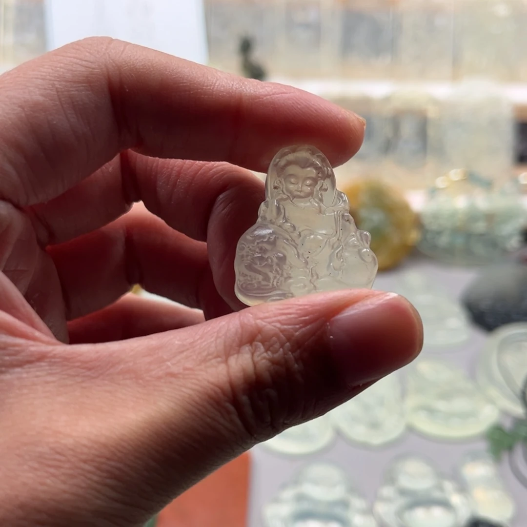 未镶嵌蛇纹石玉颈饰