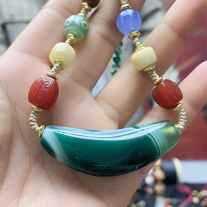 玛瑙/玉髓合金颈饰